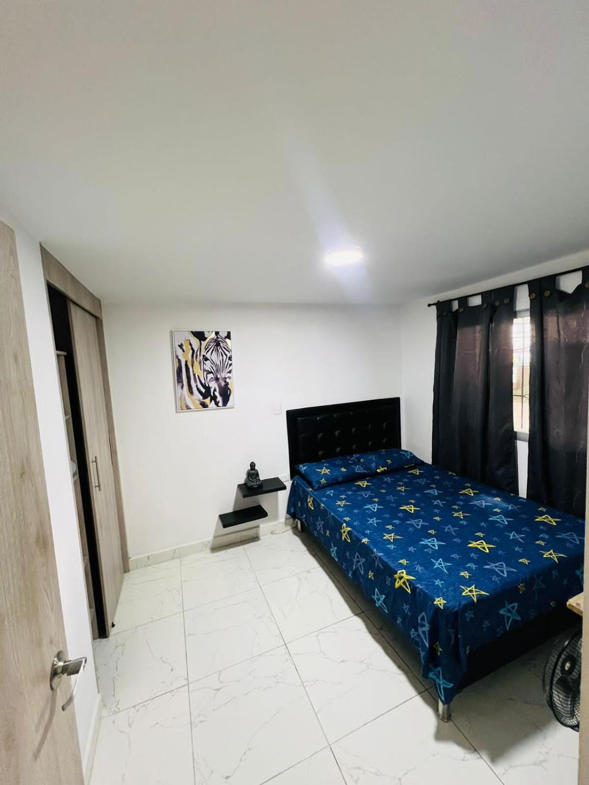 Hostal Campo Amor เมเดยิน ภายนอก รูปภาพ